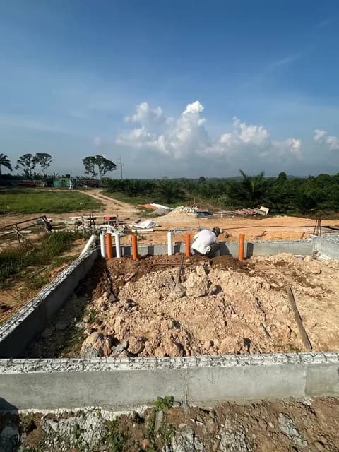 Pipework during installation.
