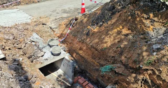 Sump and drainage connection.