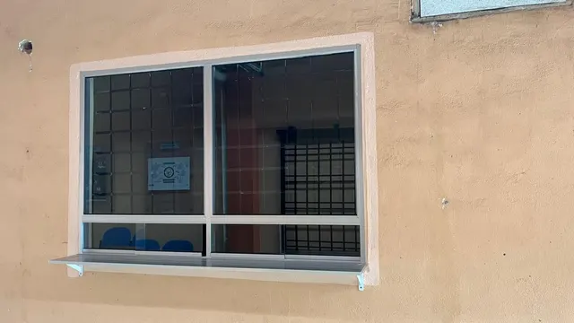 Counter window after installation.
