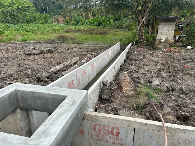 Channel and sump work area.