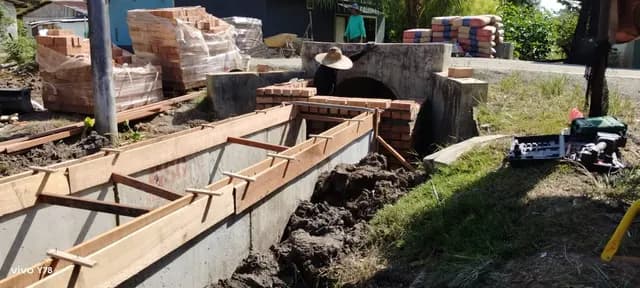 Formwork for drainage construction.