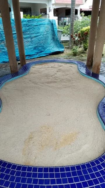 Outdoor pool edge at PAGN.