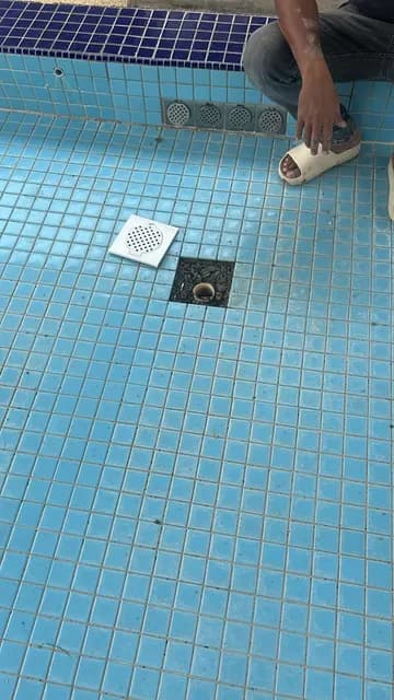 Pool-drain work at PAPN.