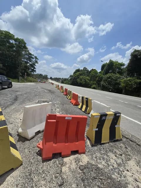 Divider installation area on FT001.
